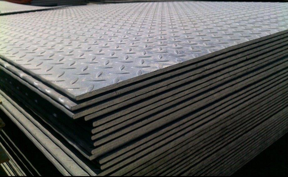 Diamond Plate Steel Sheets - 1/8, 3/16 and 1/4 - Tread Plate